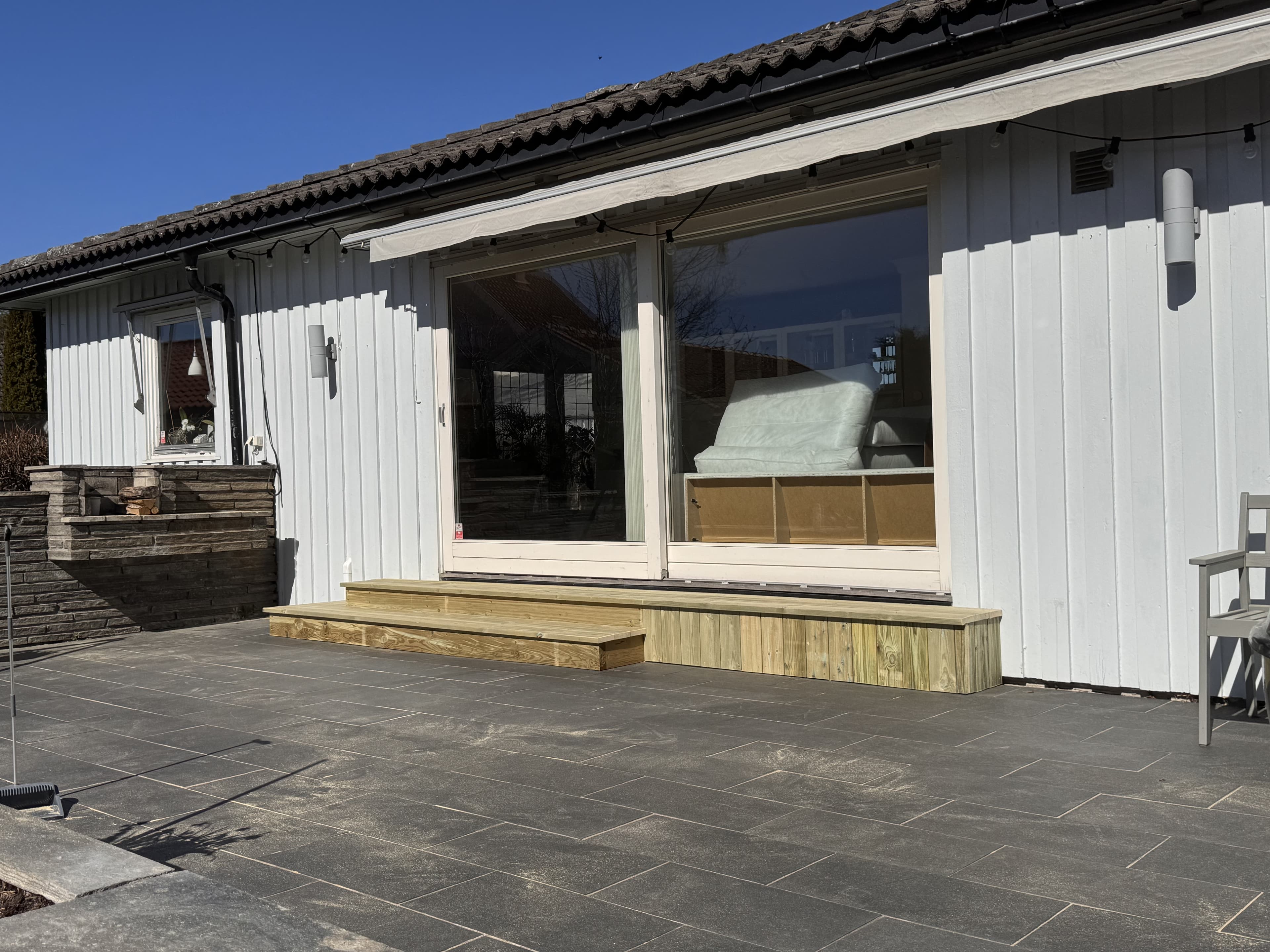 Utetrapp med sittebenk – bilde 3